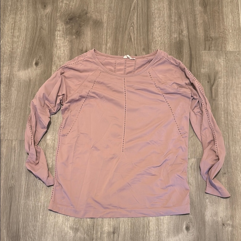 Athleta Dusty Pink Long Sleeve Workout Shirt